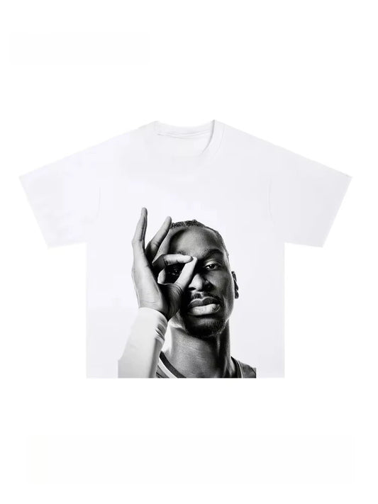 Icon Gaze Graphic Tee t-shirt