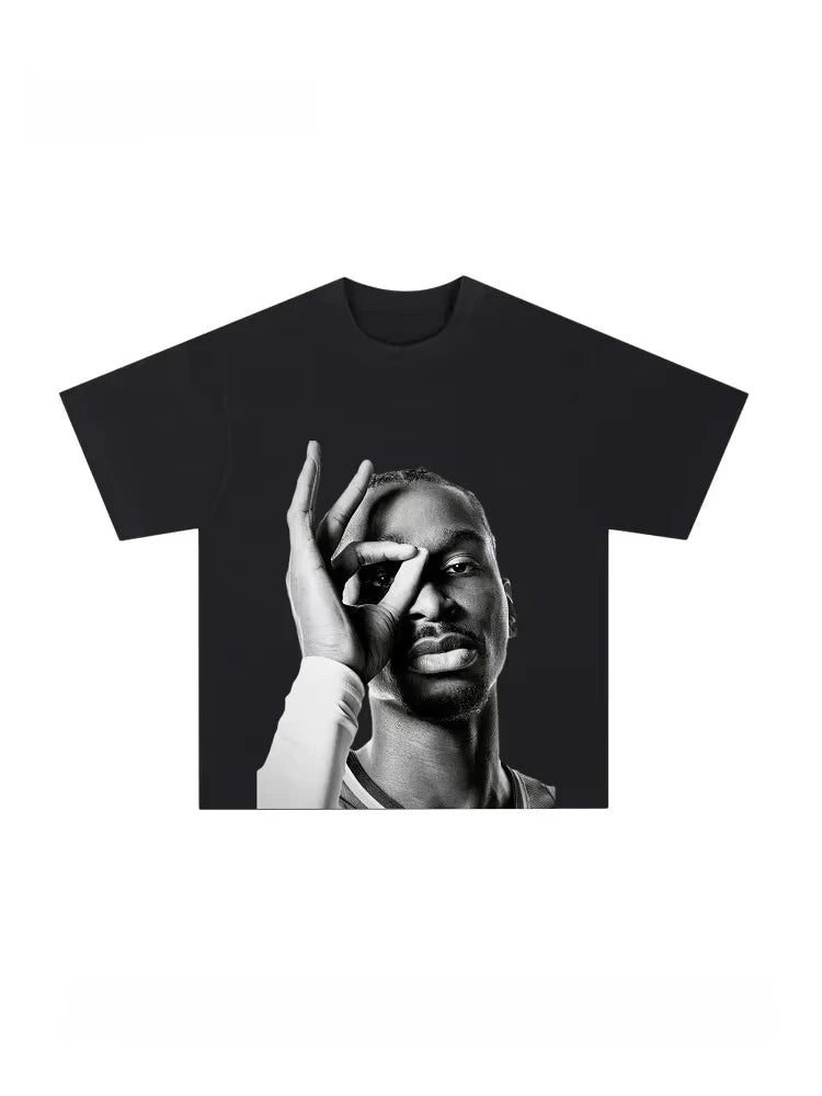 Icon Gaze Graphic Tee t-shirt