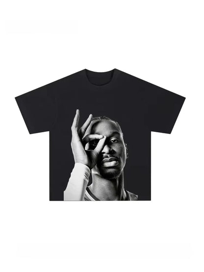 Icon Gaze Graphic Tee t-shirt